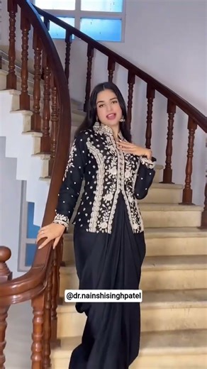 Beautiful designer partywear latest fancy unique saree #designer #partywear #fancy #saree