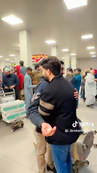 @محمد بلال بِن ارشد @owais al Kuwaiti @yousaf jutt @Waqas Sattar #😂😅😅