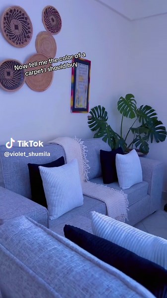 Choosing the Perfect Carpet Color for Your Living Room