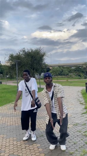 Fall Dance 🇳🇬🔥 by Davido #shorts #youtubeshorts #dance #trending #viral