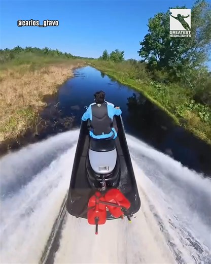 74K views · 243 reactions | Carlos da Silva takes on the most insane jet ski trail you'll see!  | GreatestHighlights | Facebook