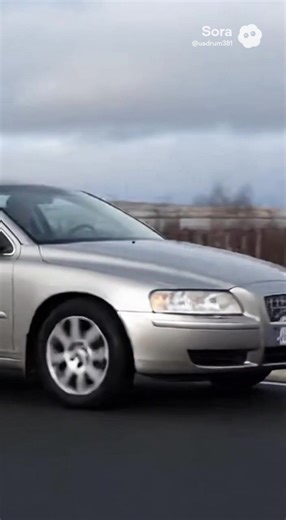 Краш тест Volvo S80 (2003–2006)