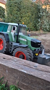 269K views · 8.5K reactions | RC Favorit 930 beim rückwärts rangieren mit einem Tandem Anhänger. Danke Daniel für das Video. www.rc-favorit.de www.facebook.com/rcfavorit www.instagram.com/rcfavorit_funktionsmodellbau/ #rcfavorit #rcfavoritfunktionsmodellbau #rctraktor #rctractor #rcanbaugerät #modellbau #rcmodellbau #funktionsmodellbau #rcfunktionsmodellbau #modellbauausleidenschaft #landtechnik #landwirtschaft #landwirtschaftausleidenschaft | RC Favorit Funktionsmodellbau | Facebook