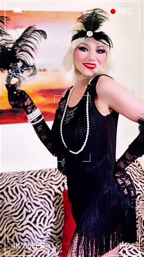 Carnival mood ON 🎭💃🎉 | Manouela Mag