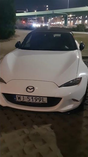 Mazda MX-5 – The Ultimate 2-Seater Convertible Sport Car 🚗💨