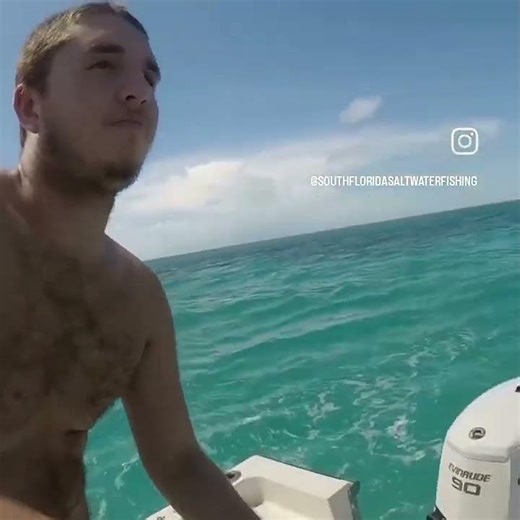 Giant MUTTON SNAPPER trolling the Florida Keys patch reefs #southflorida #saltwater #fishing #fish