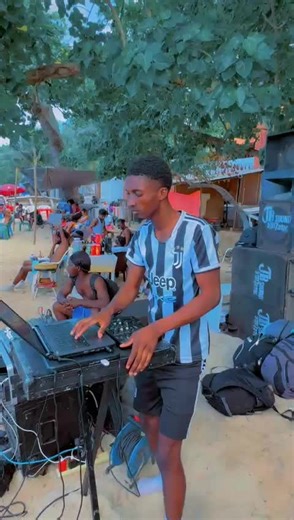 dj Kelly mix sur TikTok