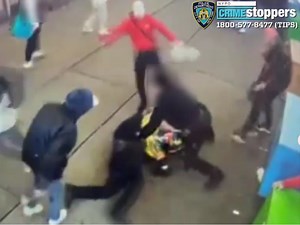7 Indicted In Times Square Migrant Brawl With NYPD: DA