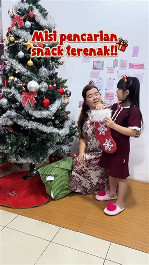 Hellopanda on Instagram: "Ada misi rahasia di hari Natal nih Sahabat Panda! Ada yang bisa tebak?"