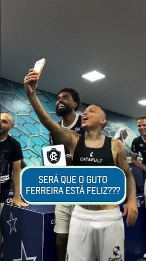 BANHO DE GELO NO PROFESSOR! GUTO FERREIRA FOI PEGO DE SURPRESA APÓS O ACESSO DO REMO 🥶 #shorts