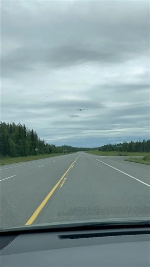 Will the bush plane land on the highway? Сможет ли этот кукурузник￼ приземлиться на шоссе? #travel