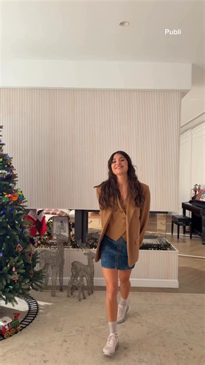 MODAJUSTCOCO | Moda y lifestyle on Instagram: "Publi. Todo lo que sea cómodo lo necesito jajajaja. Y este modelo de @skechersspain Hands Free Slip-ins, obviamente, tenía que ser mío. ¿Cómo son? Sigo flipando: son súper fáciles de poner y me parecen un regalazo para estas Navidades. ¿Las habéis usado? #SkechersPartner #SkechersHoliday #SkechersConfort #ad"