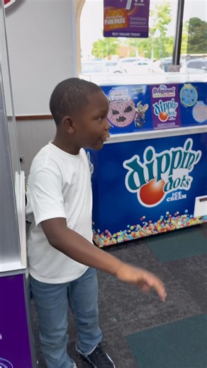 It’s your birthday you can do what you want to ❤️❤️🛝🏊🏽🦀🎁 #thatmanandthemkids #momlife #MomVlogs | My Crazy Life