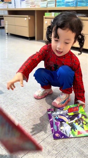 Take dad to the library for fun #cute #adorably #funny