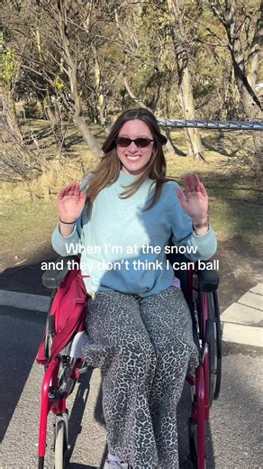 Stylish Skiing Outfits for Your Next Snow Adventure