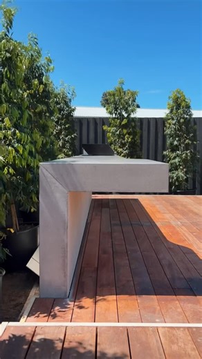 CONCRETE by Keenan Harris on Instagram: "Friday handover for @harrisbuiltco Immaculate off form cantilevered concrete bbq bench. #concretebykeenanharris #concrete #architecturalconcrete #formwork #polishedconcrete #offformconcrete #insituconcrete #design #concretebenchtop #concretefurniture #bespokeconcrete #concretedesign #home #house #design #architecture #interiordesign #building #construction #newbuild #housedesign #housegoals #homedecor #homeinspo #architecturalconcrete #morningtonpeninsula
