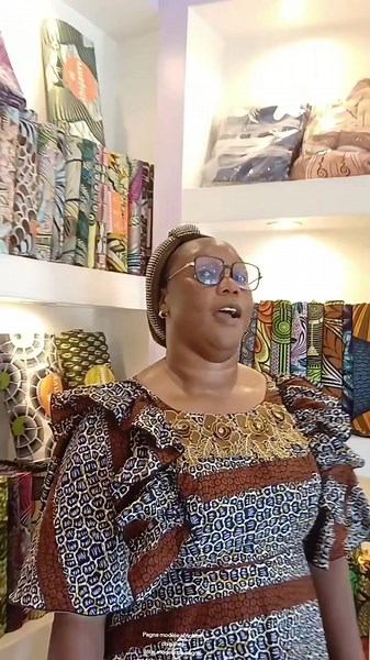 Pagne modèle africaine chiganvy Jolie modele de pagne modèle de pagne nouveauté Modele de page africain Les pagne Modele de pagne nouveauté jeune fille #modelepagnefemme #chiganvy #pagneafricain #pagnesafricains #modelepagne #pagnewax