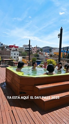 🌞💦 Escápate a la alberca y recibe la primavera con nosotros 🍔🥤 En Hotel 1988, el mejor Day Pass ya está disponible por $350.00 e incluye: ✅ Acceso a la alberca, jacuzzi y regaderas 🍔 Alimento 🥤 Bebida refrescante 📍 El plan perfecto para un día de descanso en Guanajuato. ¡Te esperamos! #DayPass2025 #Hotel1988 #RelaxTotal #JacuzziTime #PrimaveraEnGuanajuato | HOTEL 1988 Guanajuato