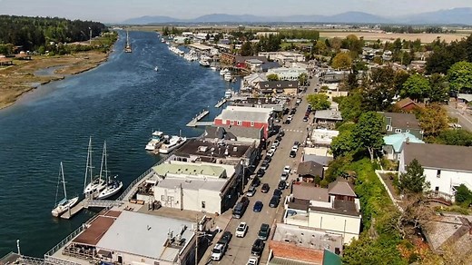 Explore La Conner's must-see locations chosen by the town's residents - Evening: On the Road