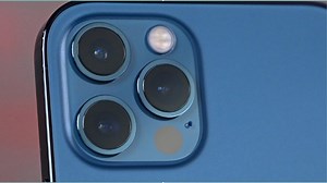 People are just realizing iPhone has a hidden camera on back of phone