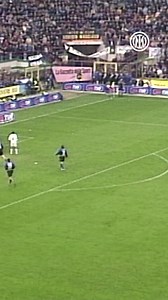 Describe this moment in one word 😎 We'll start... TOLDONEEEEE 😄 Descrivete questo momento con una parola 😎 Iniziamo noi... TOLDONEEEEE 😄 #ForzaInter #InterJuventus | Inter