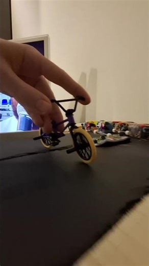 BMX lane!😝#fingerboard #fingerskateboard