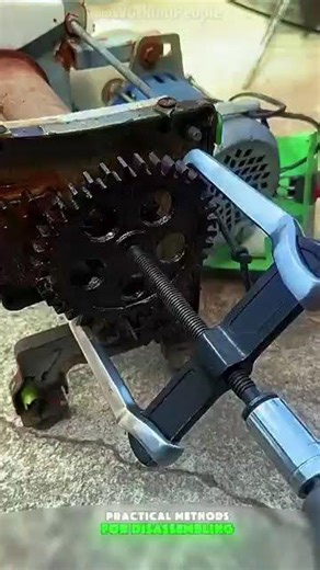 Motor gear disassembly techniques ⚙️🔧 #shorts