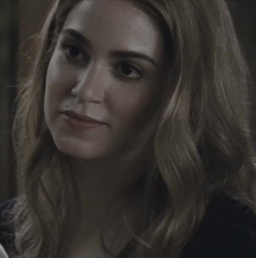 Rosalie Cullen: A Love Story in Twilight