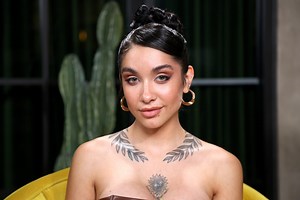 María Becerra defiende a Peso Pluma tras la polémica por su presentación en el Festival de Viña del Mar - El Diario NY