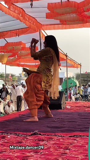 Bharti Choudhary dancer 💃 #mixtapedancer09 #dance #youtubeshorts #dance #video #viral #trending
