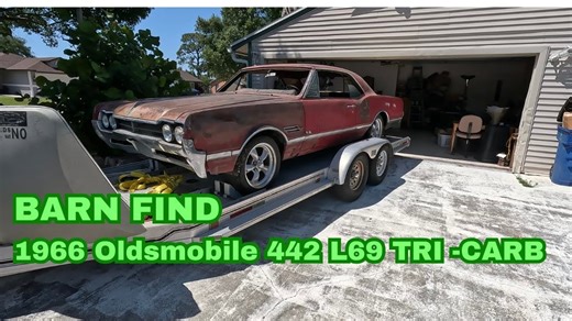 Rough, Rare 1966 Oldsmobile 4-4-2 Has To Explain Where Its Original Six-Barrel Muscle Is