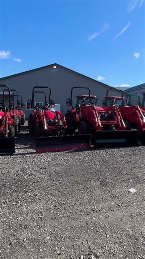 Q's Power Equipment on Reels