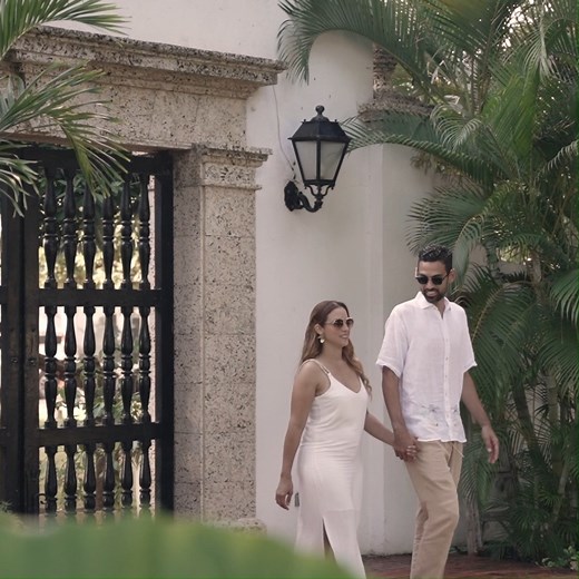 Para los viajeros que buscan una experiencia memorable junto a la playa y cerca del realismo mágico de la ciudad amurallada, el Hilton Cartagena encanta a sus huéspedes con servicio personalizado y elegancia tropical. Reserva ahora: 605 6948000 ext. 1222-1223 ctghitwsal@hilton.com @uribefotografia #hoteles #hotelesdelujo #playa #familia #hotelstyle #hoteleshilton #vacaciones #beach #Hilton #cartagena #colombia | Hilton Cartagena Hotel