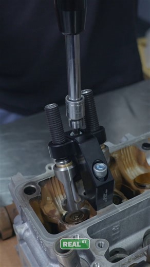 Check out this universal valve spring compressor tool kit & engine specific in car valve spring tools from @hughesracebuilt. We have these in stock and ready to ship today. 🔥 - www.RealStreetPerformance.com 📞 Call: (407) 695-7223 📲 Text / Whatsapp: 407-724-2484 📧 Sales@realstreetperformance.com 📍 120 Maritime Dr. Sanford, FL 32771 #realstreet #realst #realstreetperformance #hughesracebuilt | Real Street
