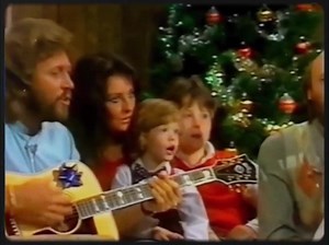 248K views · 21K reactions | Merry Christmas Bee Gees #beegees #beegeesworldtribute #gibbbrothers #gibbfamily #barrygibb #robingibb #mauricegibb #mtkproducoes | Bee Gees World Tribute | Facebook