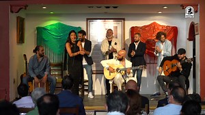 💥¿Cómo empezamos la semana?💥 👏🏼👏🏼Con bulerías de #Jerez cantadas por Estefanía Zarzana, con las guitarras de Diego del Morao y Fernando de la Morena Hijo. Ocurrió en el CCF Don Antonio Chacón en mayo de 2021. También estaban, entre otros, Maloko, Ané Carrasco... #FlamencoDeJerez | Flamenco de Jerez