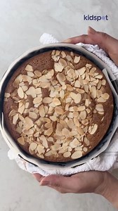 Fruit mince tea cake