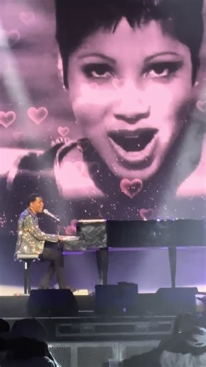 Oh! What a night 🤩..If you know the words, you know the feeling… Babyface live at the Sun Bet Arena 🇿🇦 😮‍💨🎶 #RnBLegends #Babyface #tiktokviral #LiveConcert #fypシ゚ @Babyface