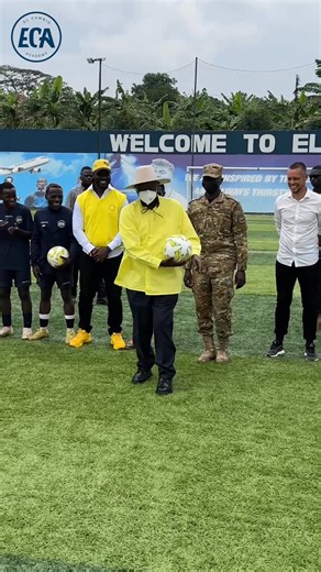 The Ugandan President Yoweri Museveni officially opened up our new academy yesterday 🌟 Now let’s continue making impact in Uganda for the next generations to come 🇺🇬 | El Cambio Academy