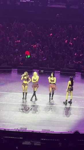 DDU-DU DDU-DU Full Performance by BLACKPINK