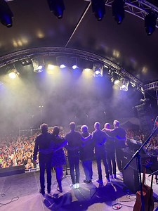 Heinz Rudolf Kunze & Verstärkung Live Open Airs 2023 01.07. Bad Elster - Restkarten: https://chursaechsische.de/veranstaltungen/detail/11612 26.08. Halle/Saale - Freier Eintritt im Rahmen des Laternenfest 09.09. Kelbra - Tickets: https://www.mawi-concert.de/index.php?menus_id=2&solo=1&id=26623 | Heinz Rudolf Kunze