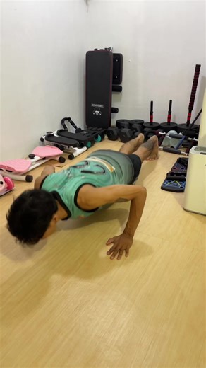 Home Workout with Mona Tong Push Up Board