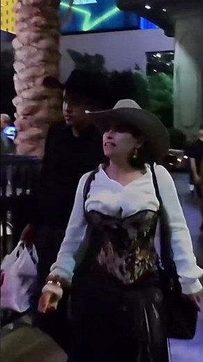 LAS VEGAS STRIP at NIGHT (Walking Tour 2025 POV)