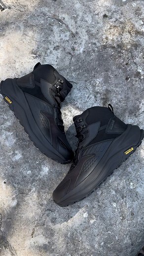 1.7K views | All black, all business—boot that grips and goes. Shop now at the link below to get up to 40% off! https://amzn.to/3JsXYIq #nortiv8 #nortiv8shoes #outdoors #hiking #camping #outdoorlife #trailready #hikingboots | Nortiv8 | Facebook