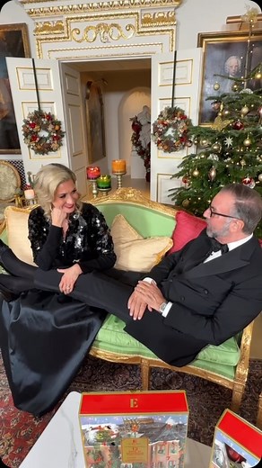 Shawn Killinger QVC on Instagram: "All good things must come to an end ... This one is pretty hard to close the books on tho. Flying home w a deeply grateful & humbled heart. Thank u for loving and living the experience of a L i F e T i M e w me💕🇬🇧💂 I love u Harry & Laura Slatkin I thank u Elton & David I miss you London & England🇬🇧 #loveqvc #candleinthewind #cheerio #eltonjohn #rocketman #woodside #onceinalifetime #blacktie #buckinghampalace #thatsawrap 🙌"