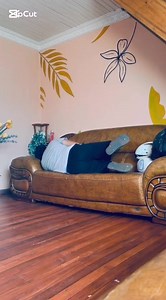 203K views · 8.3K reactions | Efa lasa adala... Mampanao2 fona koa le Hira ankehitriny ah 藍 Aza ny tee-shirt Ako rovitra no jerena 藍 | Tedd’s Madagascar | Facebook