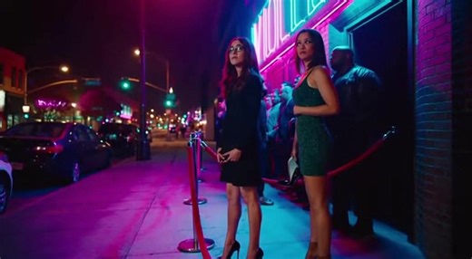 A simulation of a nightclub issue while waiting in line. | Barefoot Is Legal