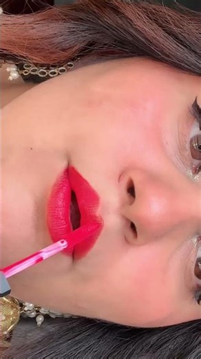 Perfect Tomato Red Lip Combo ❤️ Glossy Red Lips Tutorial #shorts