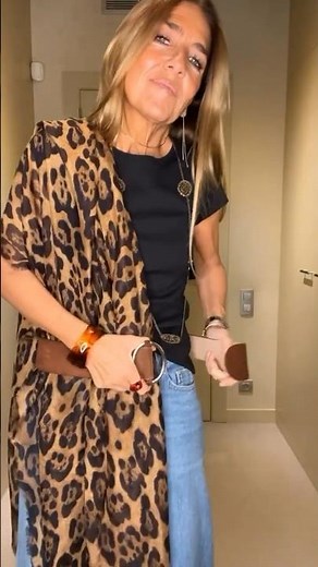 La Forma Más Creativa de Llevar un Pañuelo de Leopardo esta Temporada #fashiontrends #ootd
