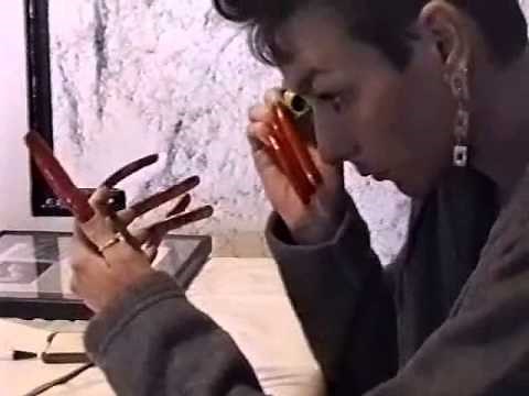 Jamie from NY and her long fingernails